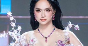 Link vào nhà cái X88: Hương Giang gây tranh cãi với màn mặt mộc tại Miss Grand All Stars